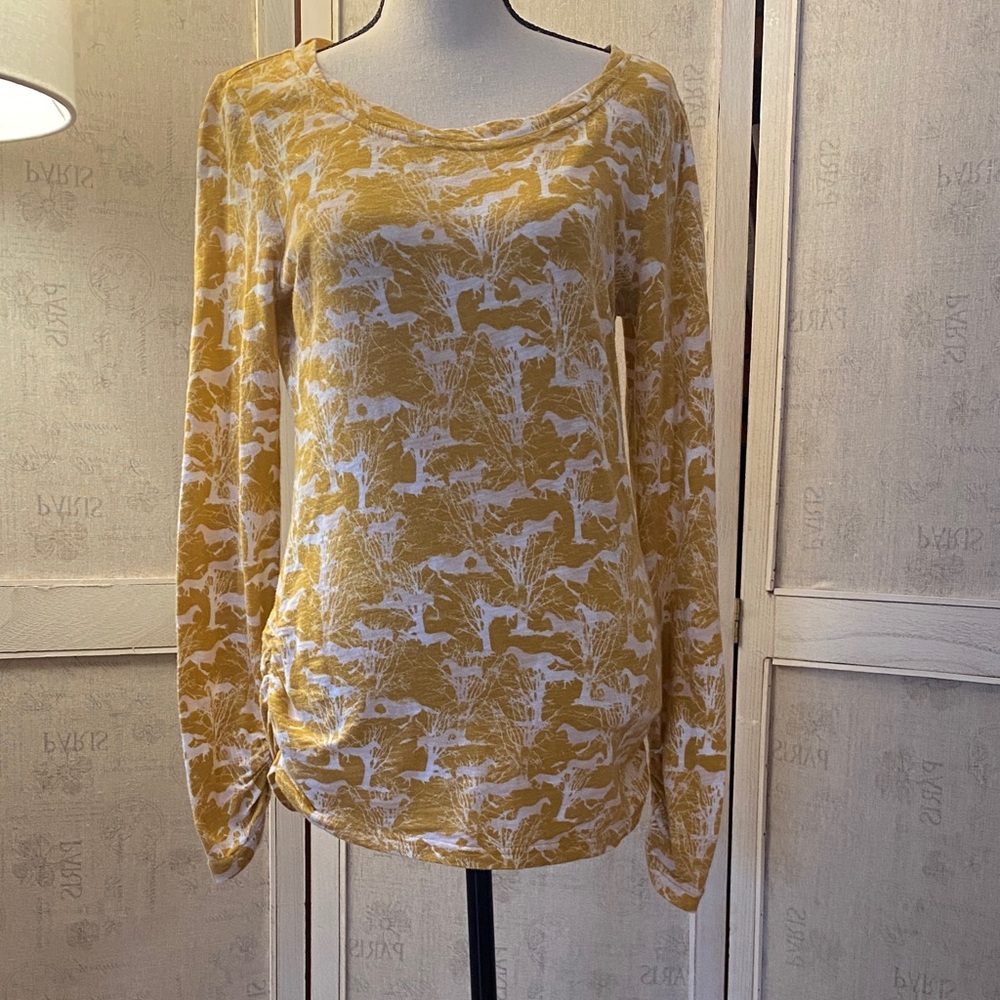 Sundance Mustard and White Long Sleeve Top with Horse Pattern and Ruching
